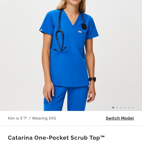 Catarina One Pockey Scrub Top - Picture 1 of 1